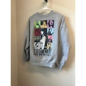 Taylor Swift the Eras Tour official crew neck sweatshirt Women’s size Small